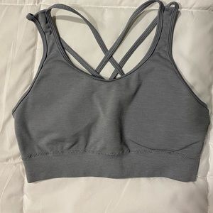 Alphalete seamless sports bra